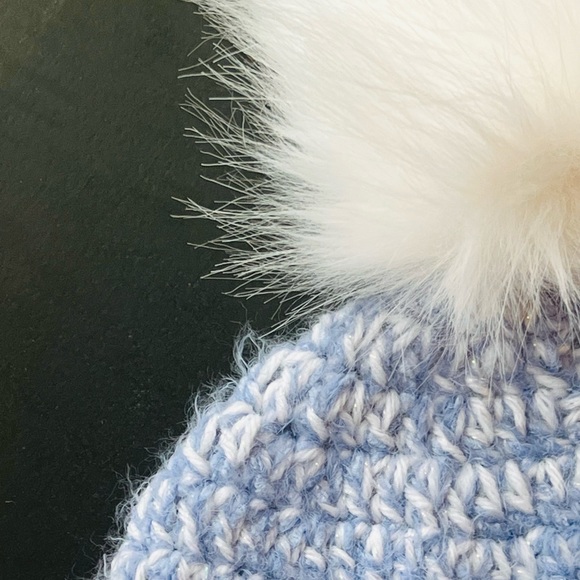 Hand-Crocheted Winter Beanie Hat with White Faux Fur Pom - Picture 6 of 10